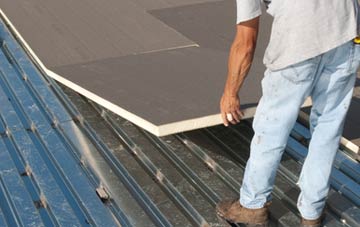benefits of insulating Red Row flat roofing
